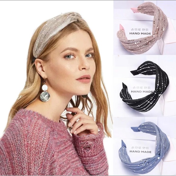 2X$30FROM NEW YORK TO PARIS IT’S ON EVERYONES HEAD - Picture 4 of 5